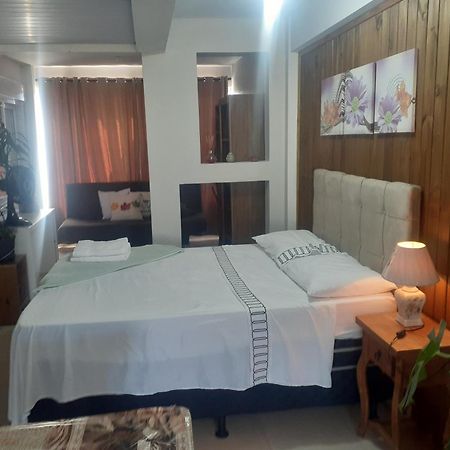 Loft Conceito Aberto - 4 Pessoas Apartment Ararangua Bagian luar foto